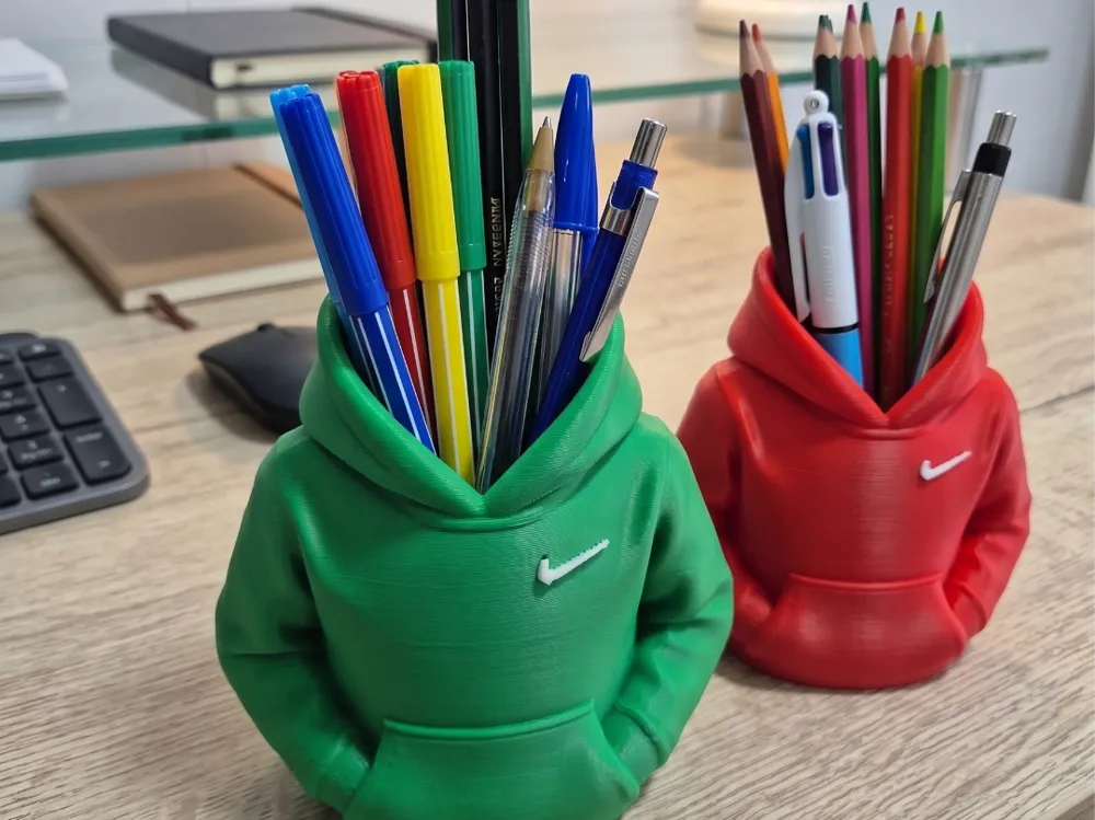 Portalápices polerón Nike